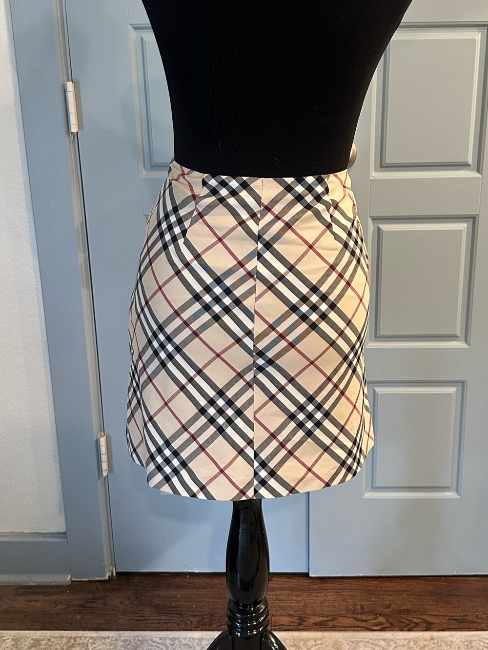 Burberry Blue Label Nova Check Plaid A-Line Mini Skirt Beige Cream- Size US 12 - Picture 3 of 5